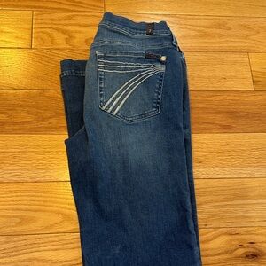 7 For All Mankind Medium Wash GLITTER POCKET can no longer find!!!
